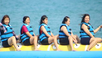banana-boat-anyer