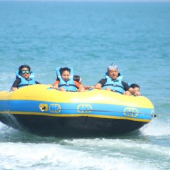 Donat Boat Anyer Banten